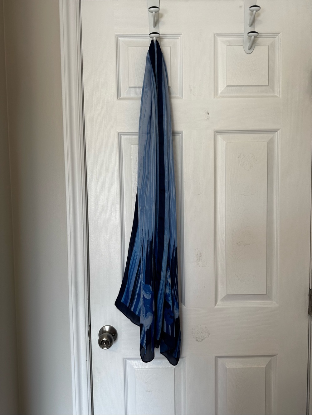 Blue Gradient Scarf with Roses